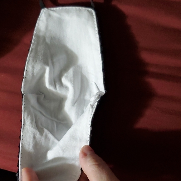 Reusable Fabric Mask - Picture 2 of 3